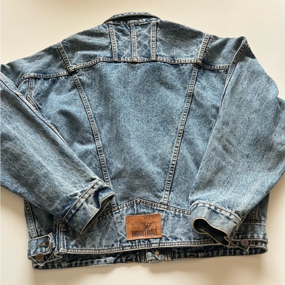 Mint Condition Industriale Nuovo Acid Wash Jean Jacket Size Large 90s Bomber - Picture 9 of 10